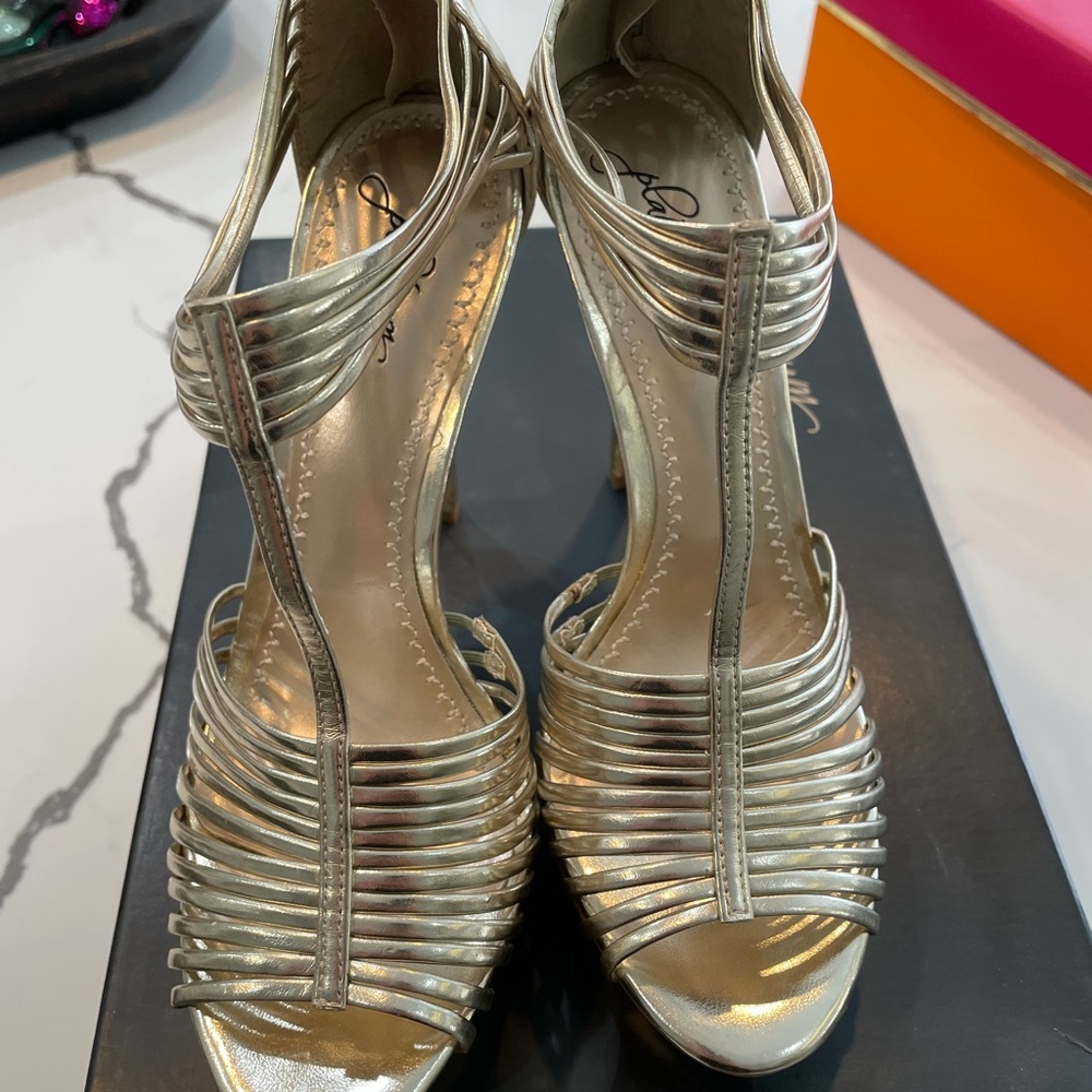 platinum BB gold heels. Size 6
